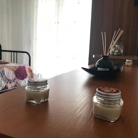 ניאה מודאניה Stefani Apartment With A Sea View Terrace! מראה חיצוני תמונה